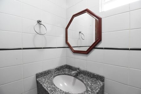 Casa para alugar com 105m², 3 quartos e 2 vagasLavabo