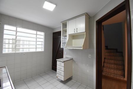 Casa para alugar com 105m², 3 quartos e 2 vagasCozinha