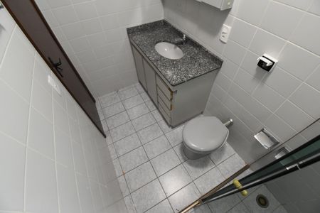 Casa para alugar com 105m², 3 quartos e 2 vagasBanheiro