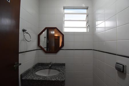 Casa para alugar com 105m², 3 quartos e 2 vagasLavabo