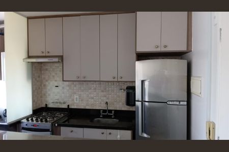 Foto 14 de apartamento à venda com 2 quartos, 56m² em Vila Yara, Osasco