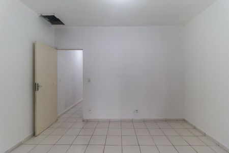 Casa para alugar com 130m², 3 quartos e 2 vagasQuarto 3