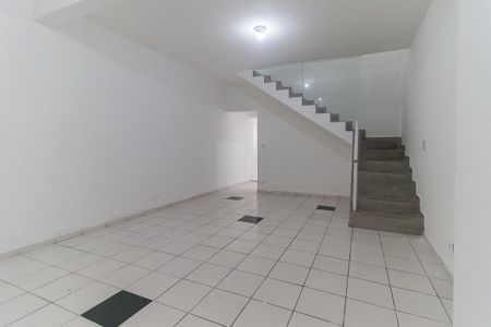 Sala de casa para alugar com 3 quartos, 130m² em Vila Júlia, Poá