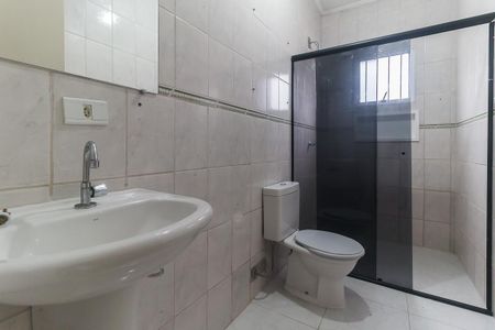 Casa para alugar com 130m², 3 quartos e 2 vagasBanheiro 