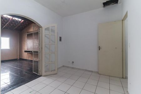 Casa para alugar com 130m², 3 quartos e 2 vagasQuarto 3