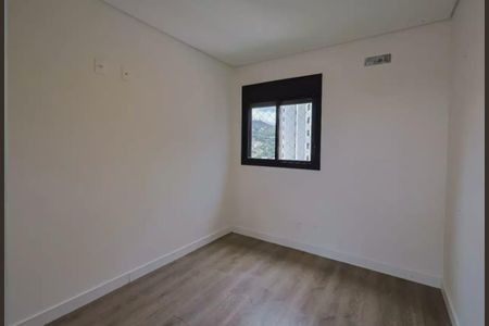 Apartamento à venda com 145m², 3 quartos e 3 vagasQuarto 2