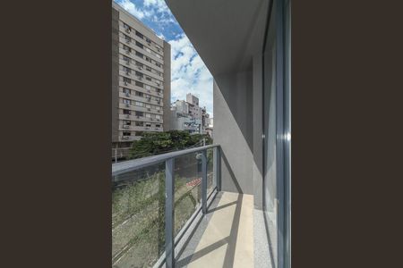 Varanda de apartamento à venda com 1 quarto, 30m² em Independência, Porto Alegre