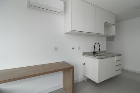 Apartamento para alugar com 30m², 1 quarto e sem vagaSala / Quarto / Cozinha