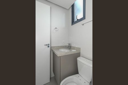 Banheiro de apartamento à venda com 1 quarto, 30m² em Independência, Porto Alegre