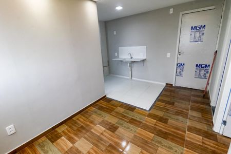 Sala de apartamento para alugar com 2 quartos, 35m² em Vila Suzana, São Paulo