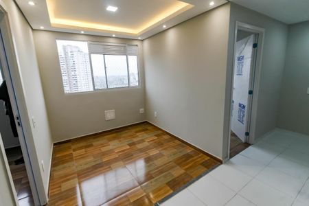 Sala de apartamento para alugar com 2 quartos, 35m² em Vila Suzana, São Paulo