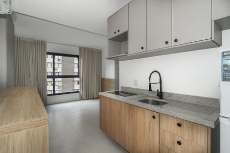 Sala / Quarto / Cozinha de apartamento à venda com 1 quarto, 24m² em Independência, Porto Alegre