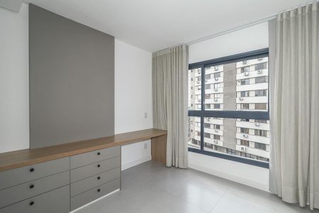 Sala / Quarto / Cozinha de apartamento à venda com 1 quarto, 24m² em Independência, Porto Alegre