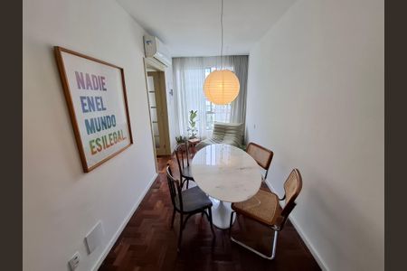 Sala de apartamento para alugar com 1 quarto, 60m² em Botafogo, Rio de Janeiro