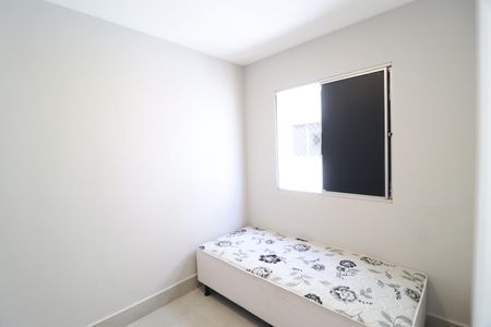 Quarto 1 de apartamento para alugar com 2 quartos, 40m² em Centro, Uberlândia