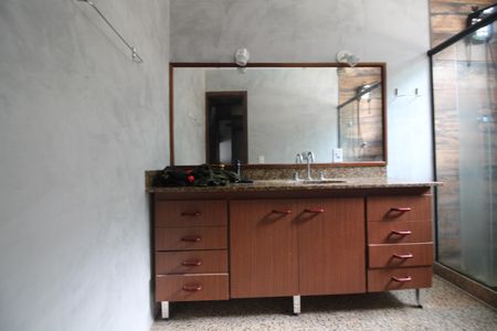 Casa de condomínio à venda com 446m², 4 quartos e 4 vagasQuarto 4 - Suíte