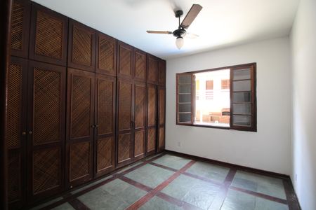 Casa de condomínio à venda com 446m², 4 quartos e 4 vagasQuarto 2