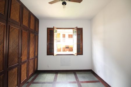 Casa de condomínio à venda com 446m², 4 quartos e 4 vagasQuarto 3