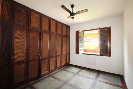 Casa de condomínio à venda com 446m², 4 quartos e 4 vagasQuarto 3