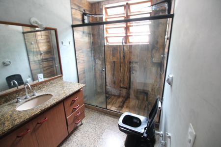 Casa de condomínio à venda com 446m², 4 quartos e 4 vagasQuarto 4 - Suíte