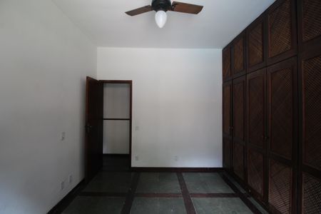 Casa de condomínio à venda com 446m², 4 quartos e 4 vagasQuarto 2