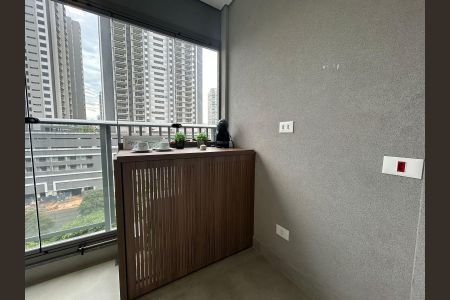 Apartamento para alugar com 40m², 1 quarto e 1 vaga Apartamento para alugar com 40m², 1 quarto e 1 vagaVaranda