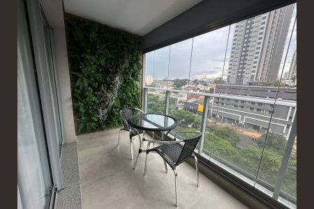 Apartamento para alugar com 40m², 1 quarto e 1 vaga Apartamento para alugar com 40m², 1 quarto e 1 vagaVaranda