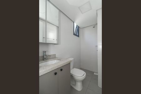 Banheiro de apartamento à venda com 1 quarto, 25m² em Independência, Porto Alegre