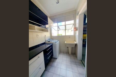 Apartamento à venda com 72m², 2 quartos e 1 vaga Apartamento à venda com 72m², 2 quartos e 1 vagaÁrea de serviço