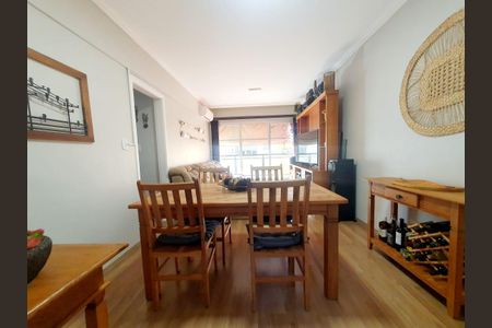 Apartamento à venda com 72m², 2 quartos e 1 vaga Apartamento à venda com 72m², 2 quartos e 1 vagaSala