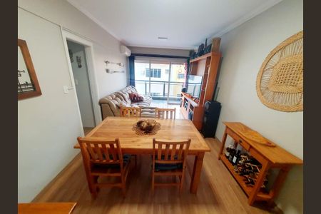 Apartamento à venda com 72m², 2 quartos e 1 vaga