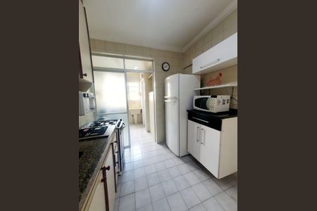 Apartamento à venda com 72m², 2 quartos e 1 vaga Apartamento à venda com 72m², 2 quartos e 1 vagaCozinha
