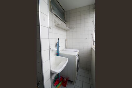 Apartamento para alugar com 47m², 2 quartos e 1 vagaÁrea de Serviço