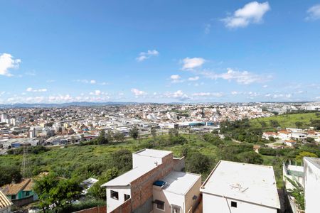 Casa à venda com 352m², 4 quartos e 5 vagasSemi suíte 2 - Vista