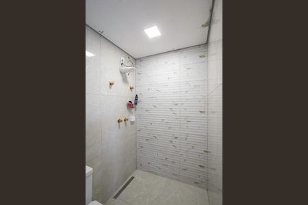 Casa à venda com 352m², 4 quartos e 5 vagasBanheiro social 3