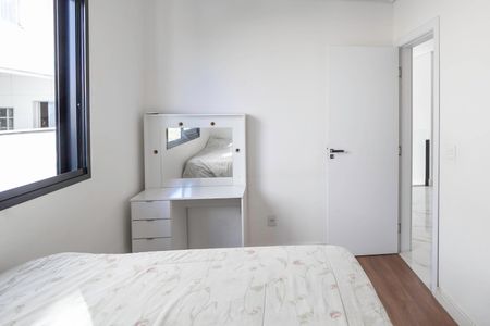 Casa à venda com 352m², 4 quartos e 5 vagasSemi suíte 1