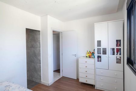 Casa à venda com 352m², 4 quartos e 5 vagasSemi suíte 2