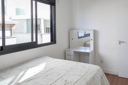 Casa à venda com 352m², 4 quartos e 5 vagasSemi suíte 1