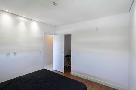 Casa à venda com 352m², 4 quartos e 5 vagasSuíte 