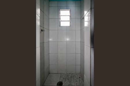 Banheiro de casa para alugar com 2 quartos, 20m² em Vila Guacuri, Diadema