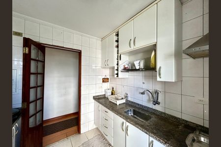 Apartamento para alugar com 55m², 2 quartos e 1 vagaCozinha