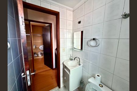 Apartamento para alugar com 55m², 2 quartos e 1 vagaBanheiro 