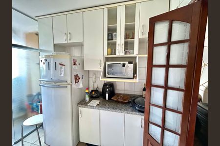 Apartamento para alugar com 55m², 2 quartos e 1 vagaCozinha
