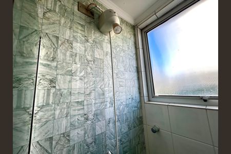 Apartamento para alugar com 55m², 2 quartos e 1 vagaBanheiro 