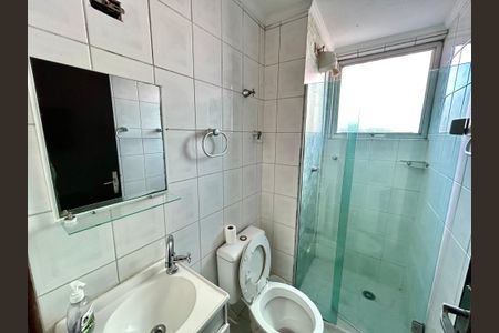 Apartamento para alugar com 55m², 2 quartos e 1 vagaBanheiro 