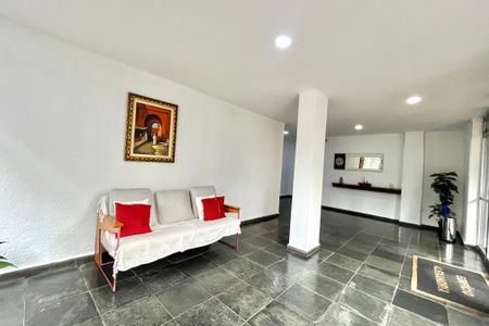 Apartamento à venda com 61m², 3 quartos e 1 vagaHall social
