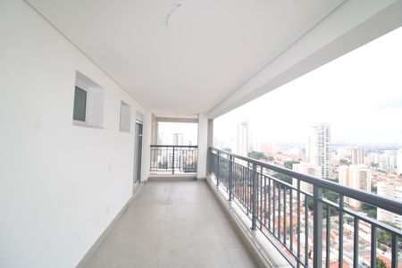 Apartamento à venda com 284m², 4 quartos e 5 vagasVaranda