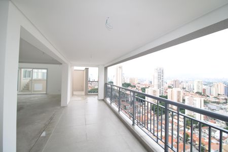 Apartamento à venda com 284m², 4 quartos e 5 vagasSala - Varanda