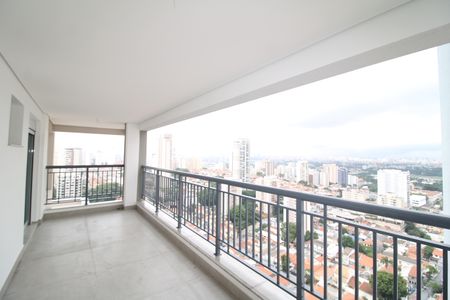 Apartamento à venda com 284m², 4 quartos e 5 vagasVaranda