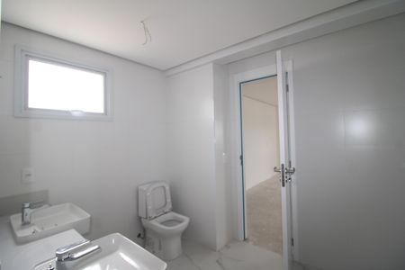 Apartamento à venda com 284m², 4 quartos e 5 vagasQuarto 1 - Banheiro